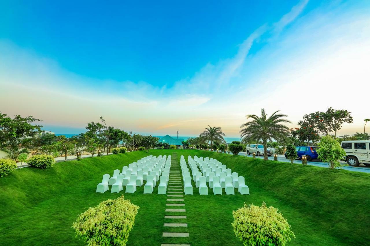 Annai Resorts & Spa Kanyakumari Exteriör bild