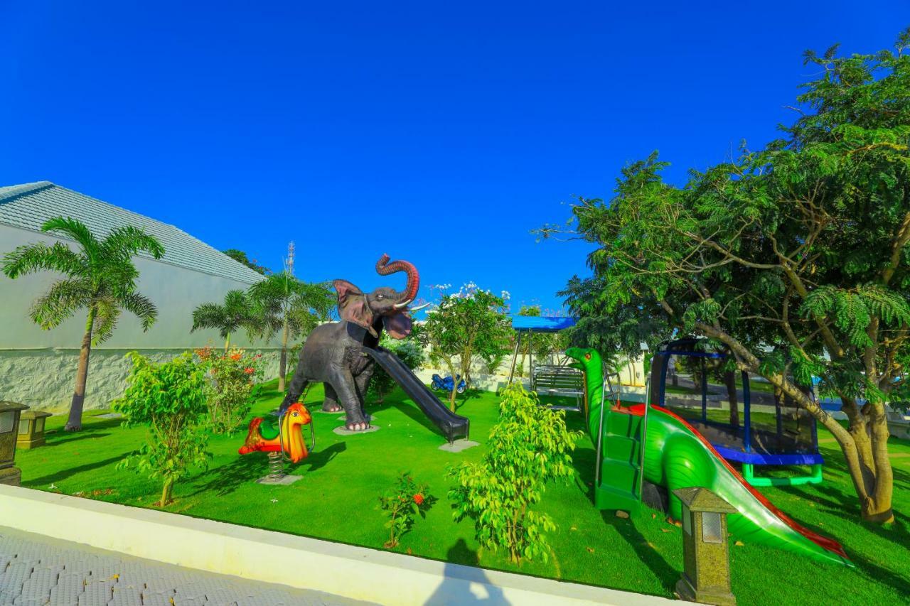 Annai Resorts & Spa Kanyakumari Exteriör bild